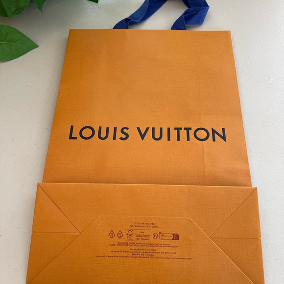 Louis Vuitton Authentic Empty Gift Bag 14X9X4 - Picture 3 of 7